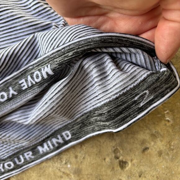 Lululemon Swiftly Tech Long Sleeve Tetra Stripe Asphalt Grey/Violet Verbena 2 - Picture 4 of 6